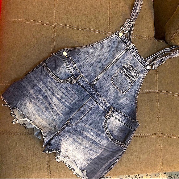 ASOS OVERALLS! - Picture 5 of 7